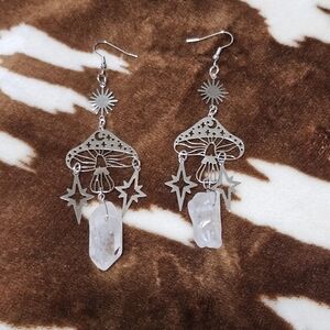 Natural Irregular Quartz Pendant Mushroom Design Dangle Earrings Alloy Jewelry
